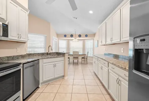 327 Caloosa Woods Lane Sun City Center FL 33573