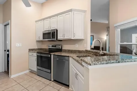 327 Caloosa Woods Lane Sun City Center FL 33573