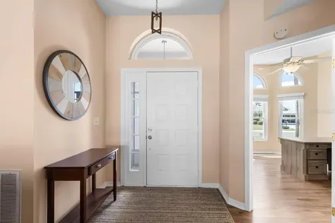 327 Caloosa Woods Lane Sun City Center FL 33573