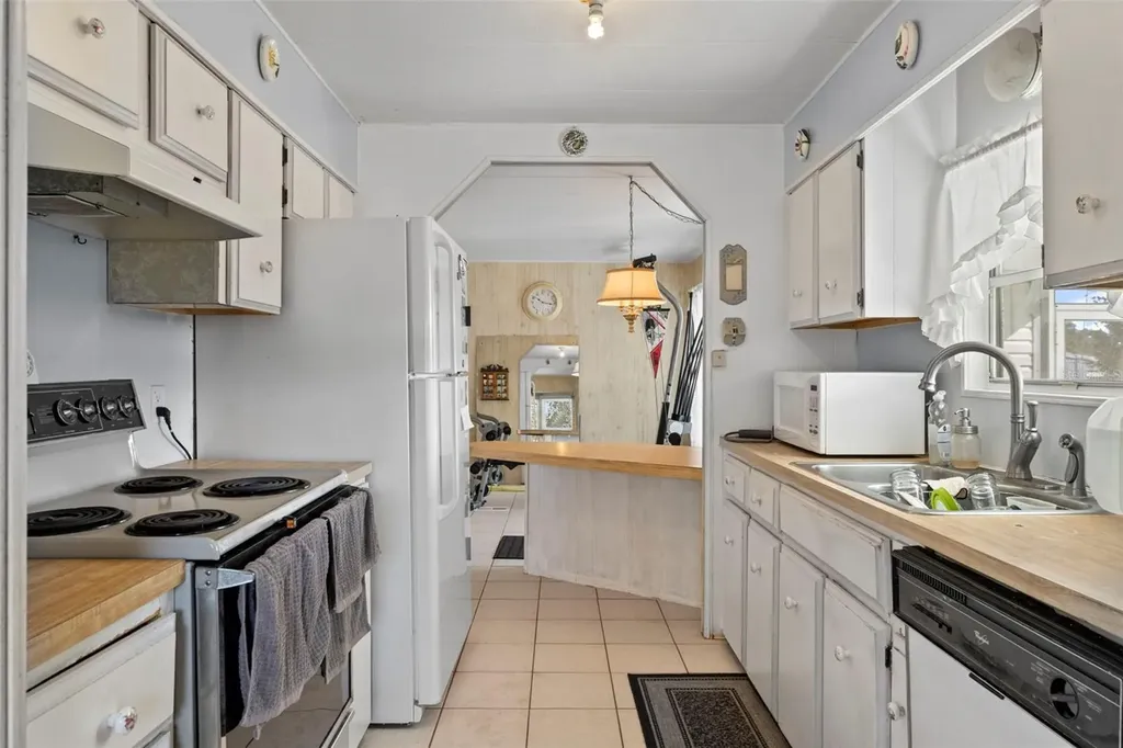 12075 Walshwood Avenue Brooksville FL 34613