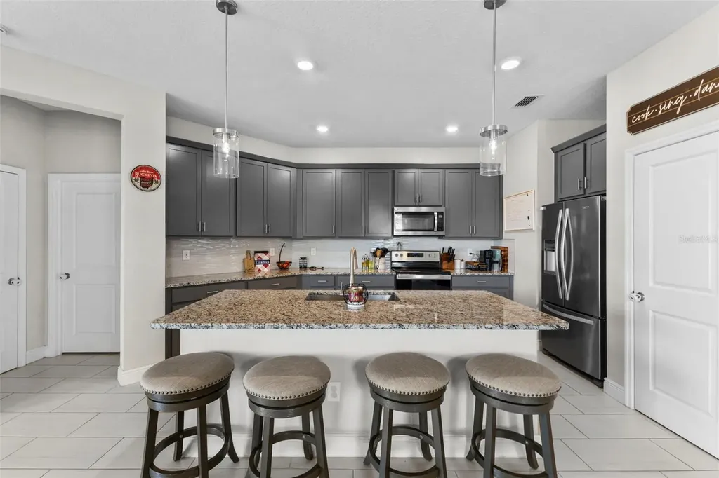 7434 35th Lane E Sarasota FL 34243