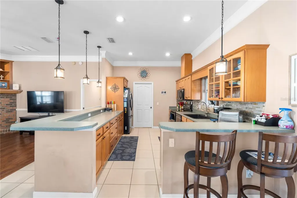 25338 SW 21st Place Newberry FL 32669