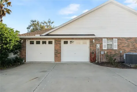 25338 SW 21st Place Newberry FL 32669