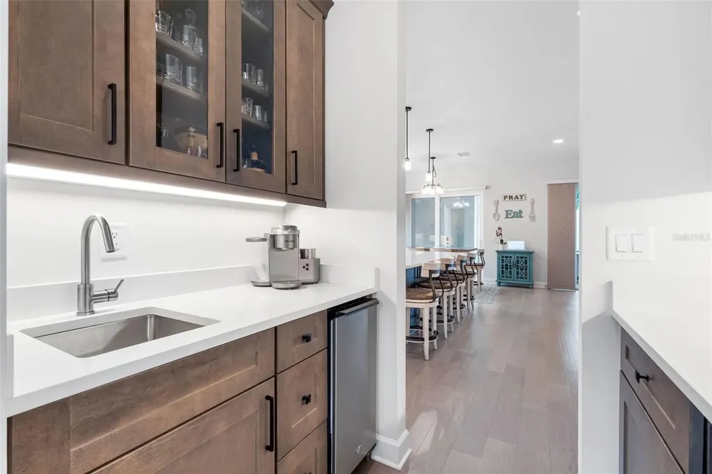 124 Forest Hills Drive Redington Shores FL 33708