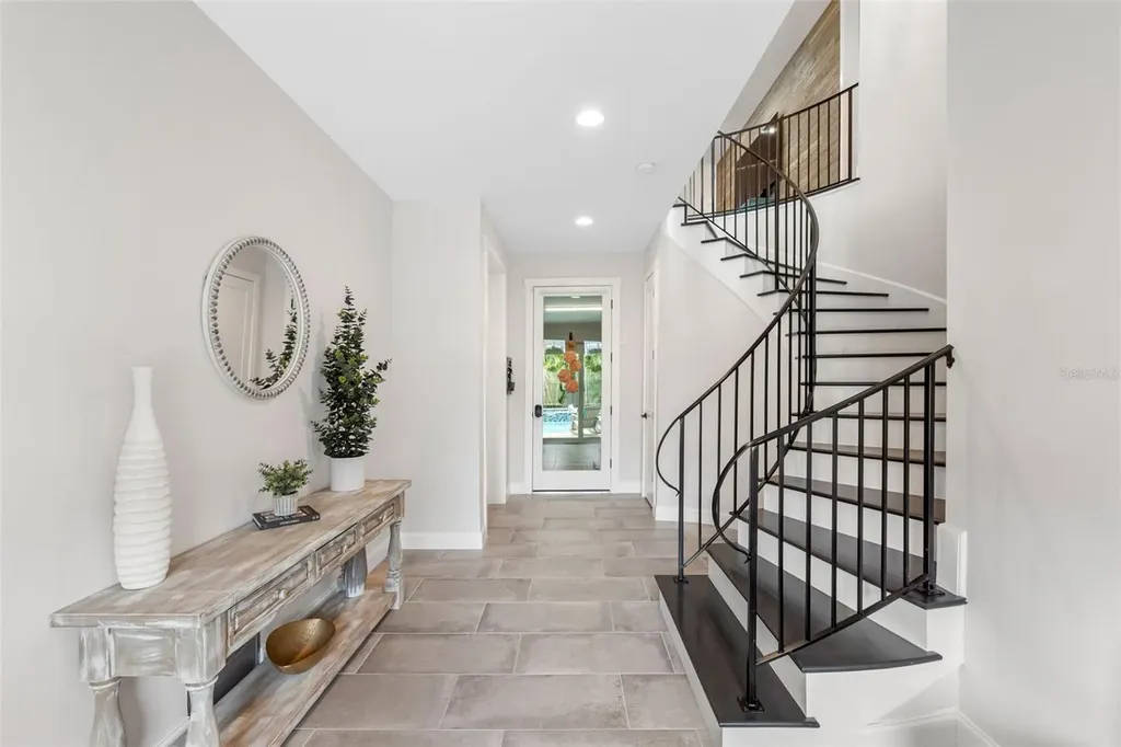 124 Forest Hills Drive Redington Shores FL 33708