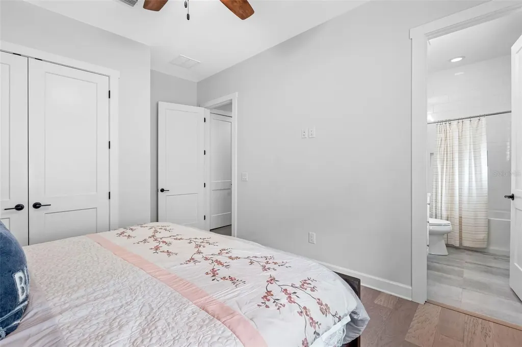 124 Forest Hills Drive Redington Shores FL 33708