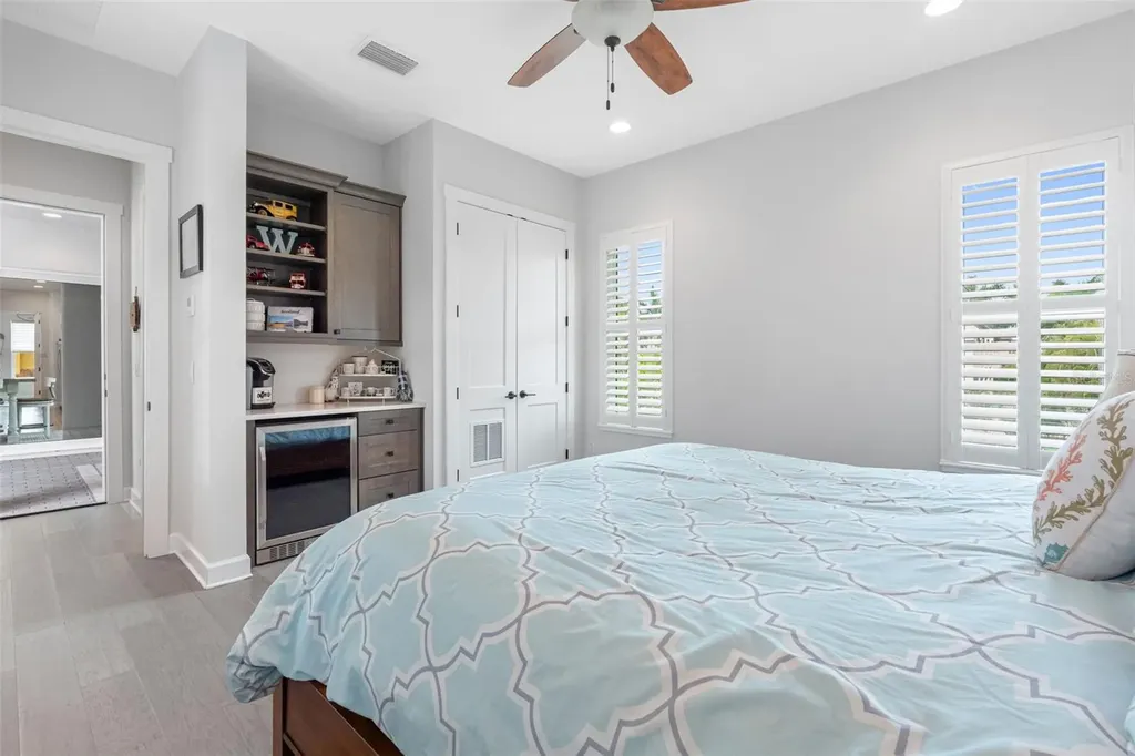 124 Forest Hills Drive Redington Shores FL 33708