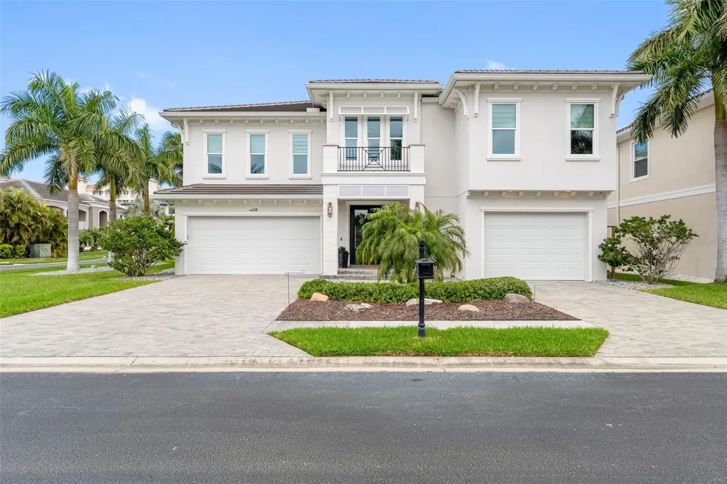 124 Forest Hills Drive Redington Shores FL 33708