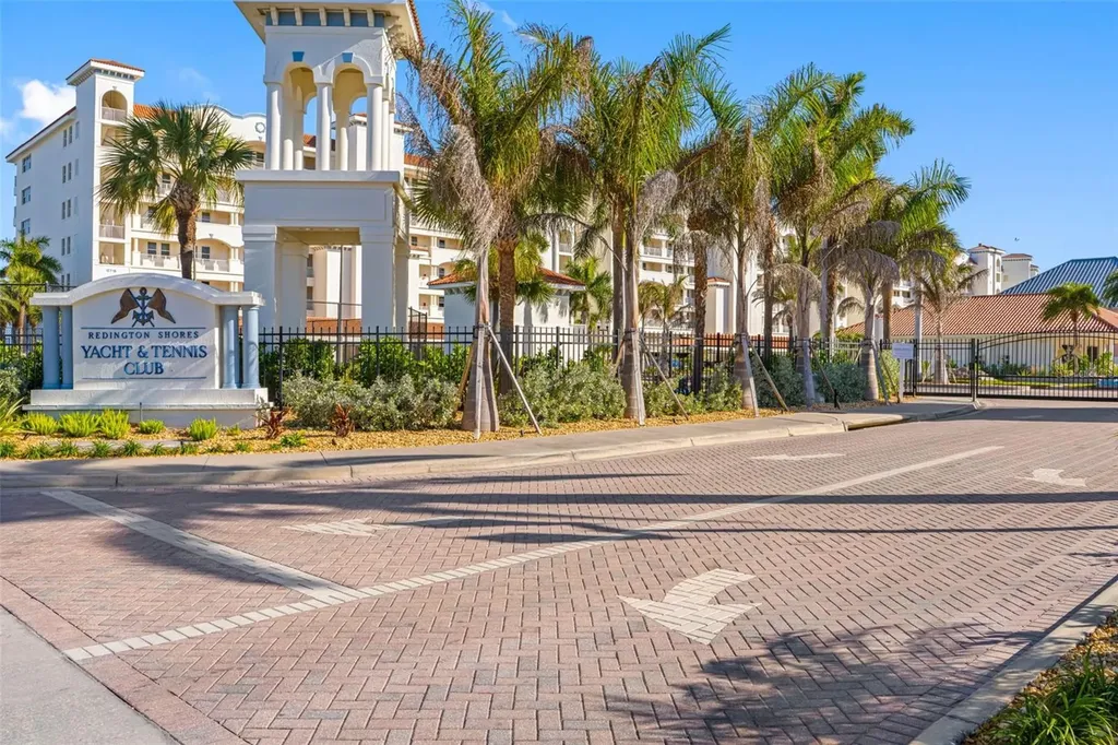 124 Forest Hills Drive Redington Shores FL 33708