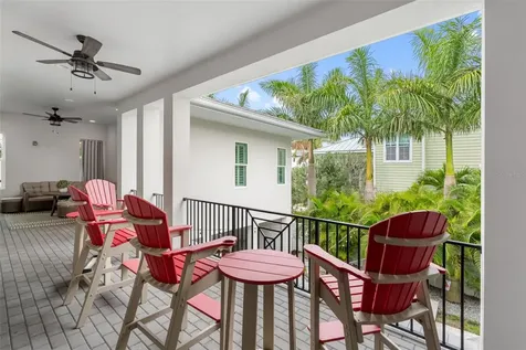 124 Forest Hills Drive Redington Shores FL 33708
