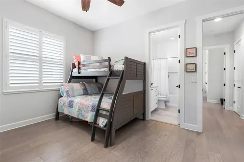 124 Forest Hills Drive Redington Shores FL 33708