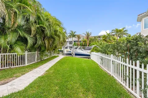 124 Forest Hills Drive Redington Shores FL 33708