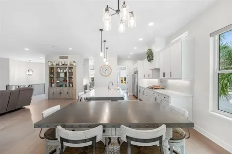 124 Forest Hills Drive Redington Shores FL 33708