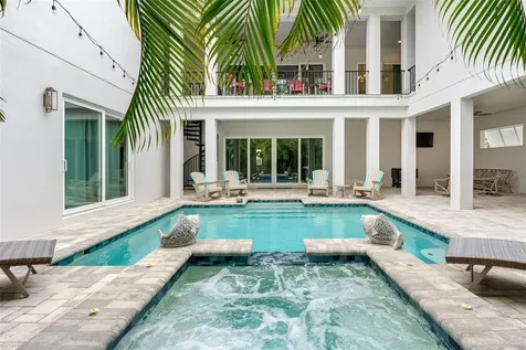 124 Forest Hills Drive Redington Shores FL 33708