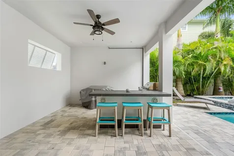 124 Forest Hills Drive Redington Shores FL 33708