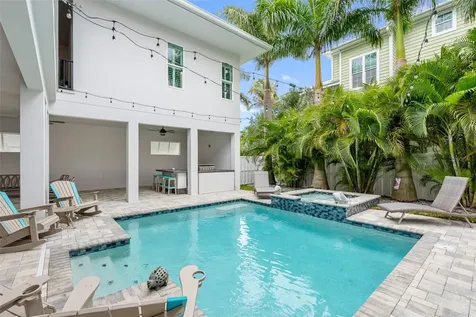 124 Forest Hills Drive Redington Shores FL 33708