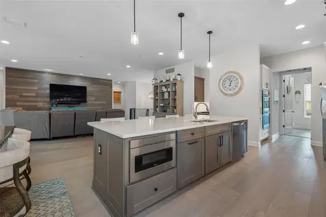 124 Forest Hills Drive Redington Shores FL 33708