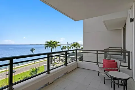 2103 Bayshore Boulevard Tampa FL 33606