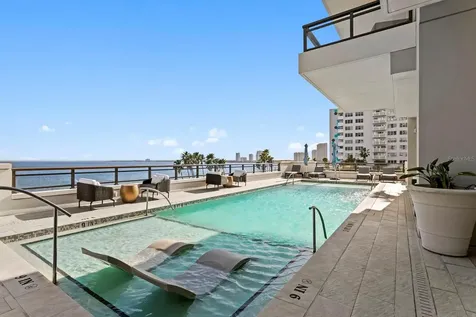 2103 Bayshore Boulevard Tampa FL 33606