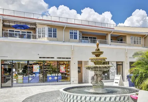 2103 Bayshore Boulevard Tampa FL 33606