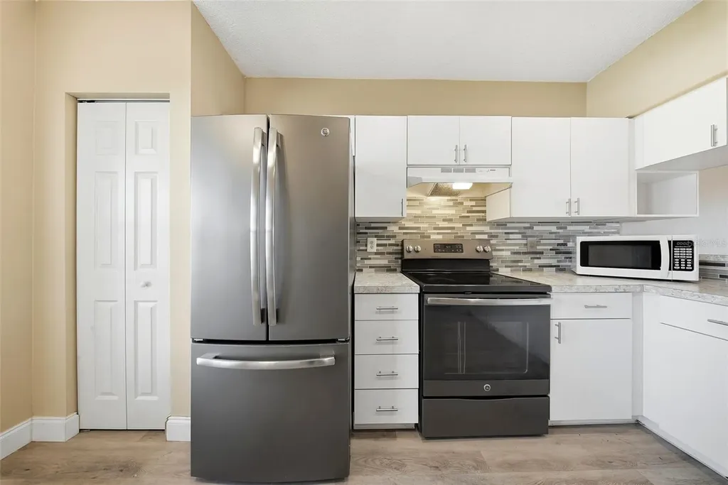6311 99th Way N Seminole FL 33708