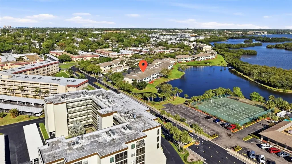 6311 99th Way N Seminole FL 33708