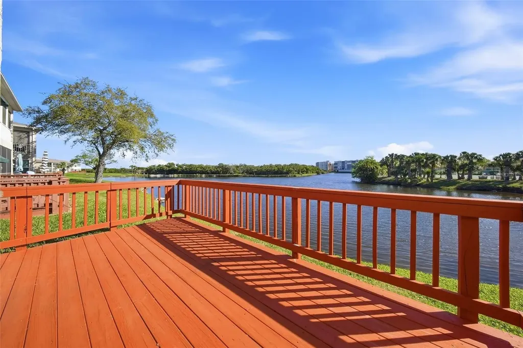 6311 99th Way N Seminole FL 33708