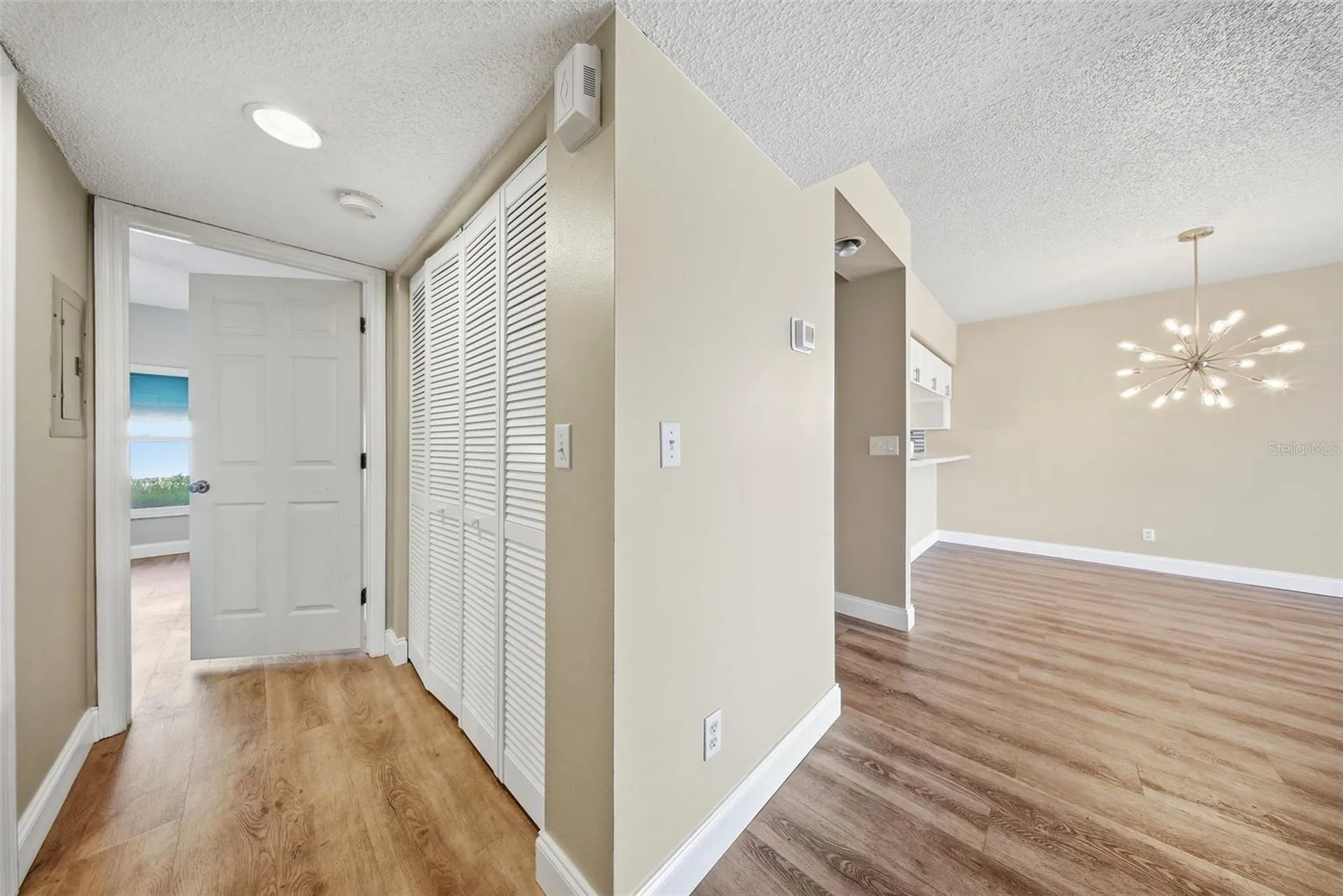 6311 99th Way N Seminole FL 33708