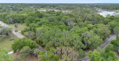 599 Lake Geneva Road Geneva FL 32732