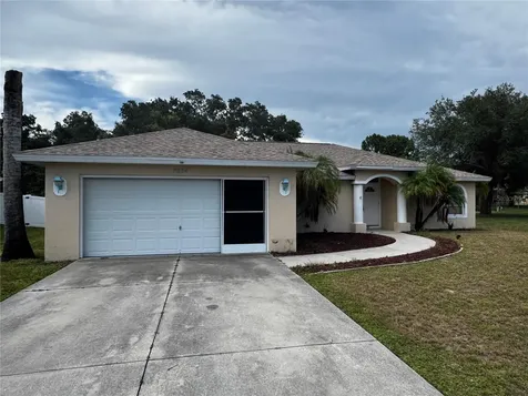 8234 Mossborger Avenue North Port FL 34287