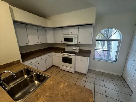 8234 Mossborger Avenue North Port FL 34287
