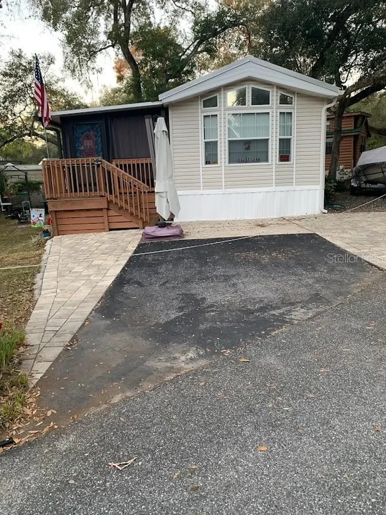 25247 NE 141st Lane Fort Mc Coy FL 32134