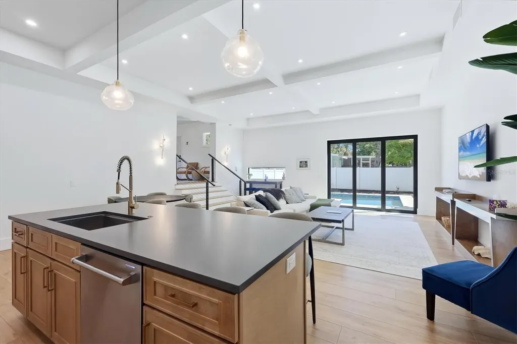 2538 Trinidad Street Sarasota FL 34231