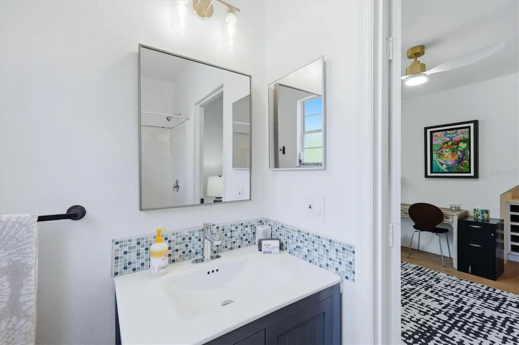 2538 Trinidad Street Sarasota FL 34231
