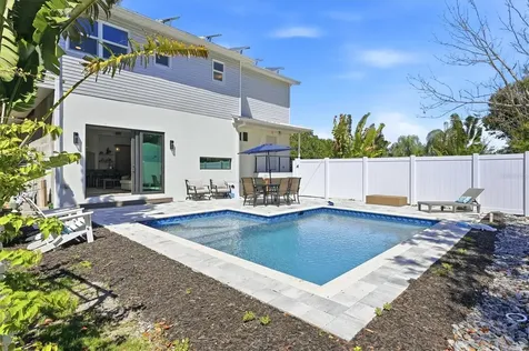 2538 Trinidad Street Sarasota FL 34231