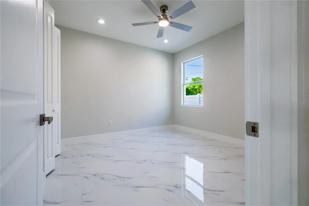3803 W Palmetto Street Tampa FL 33607