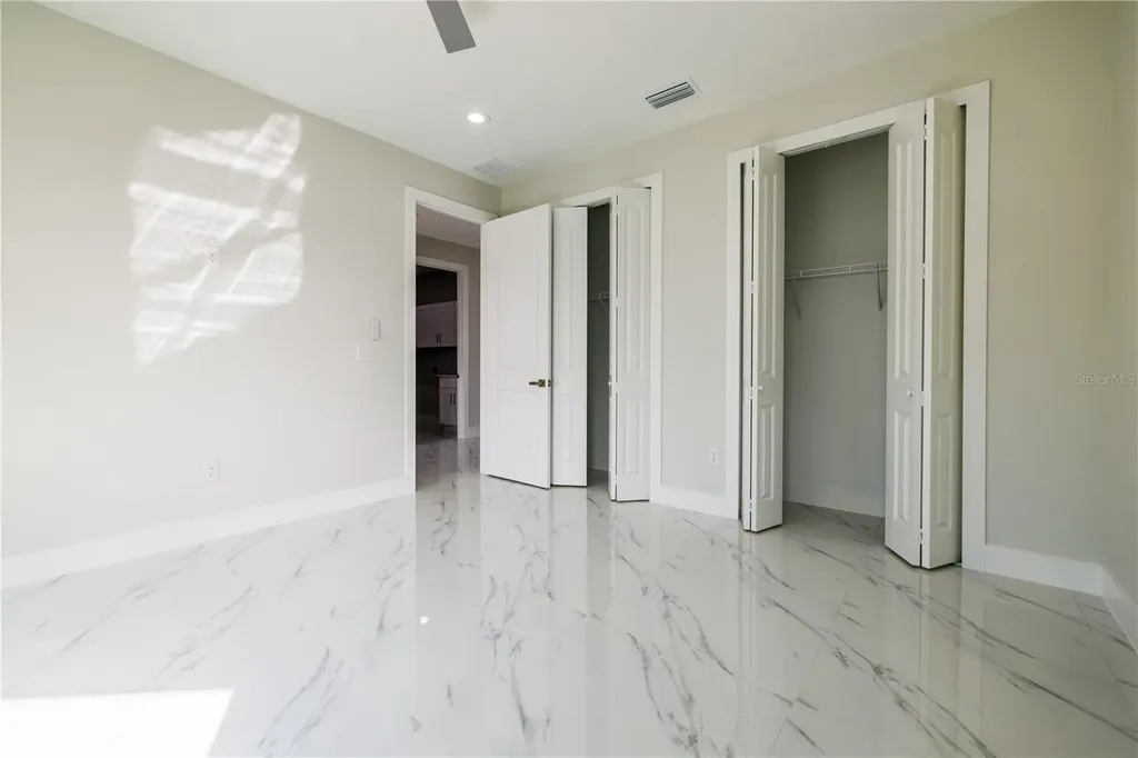 3803 W Palmetto Street Tampa FL 33607