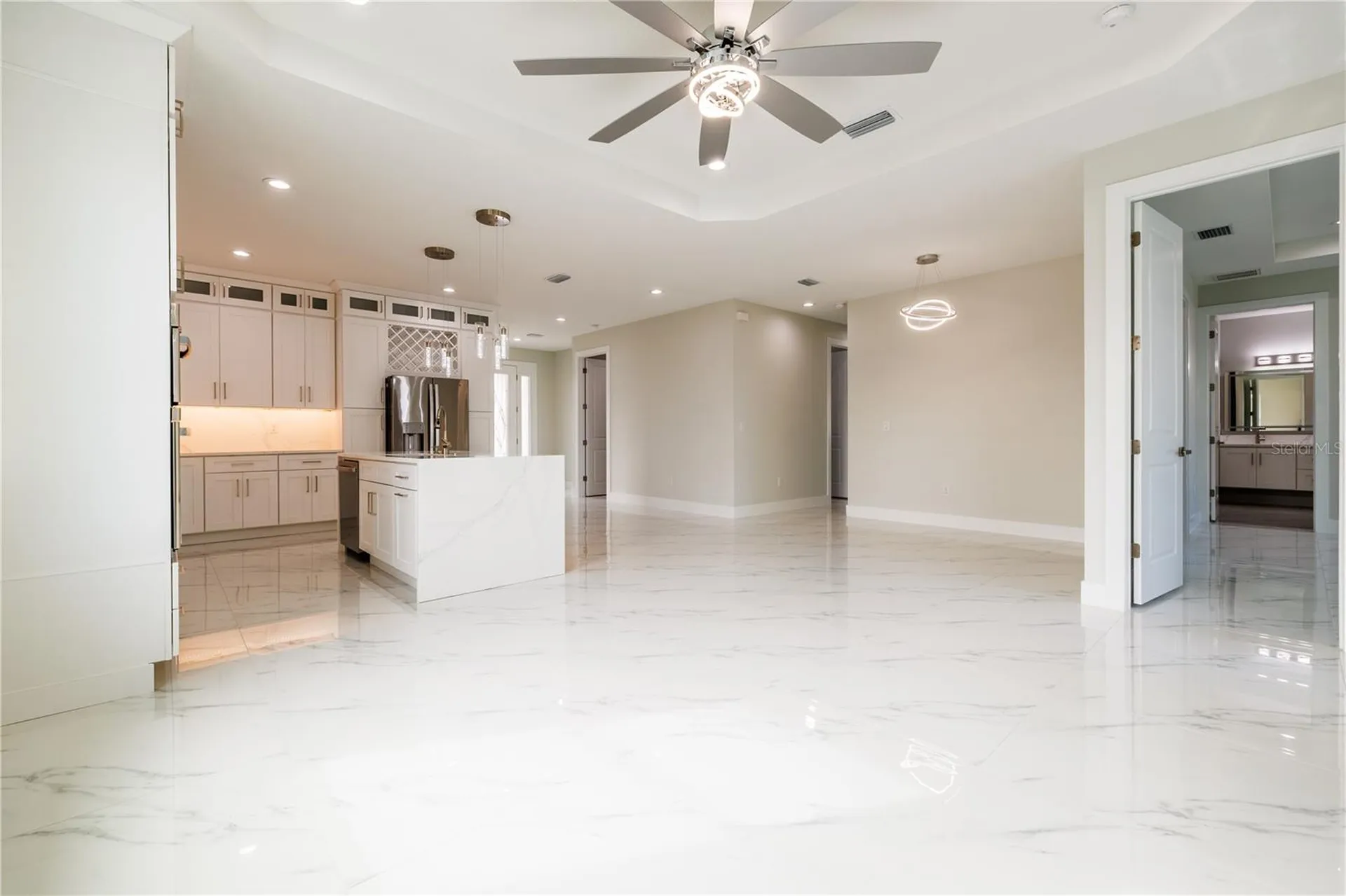 3803 W Palmetto Street Tampa FL 33607