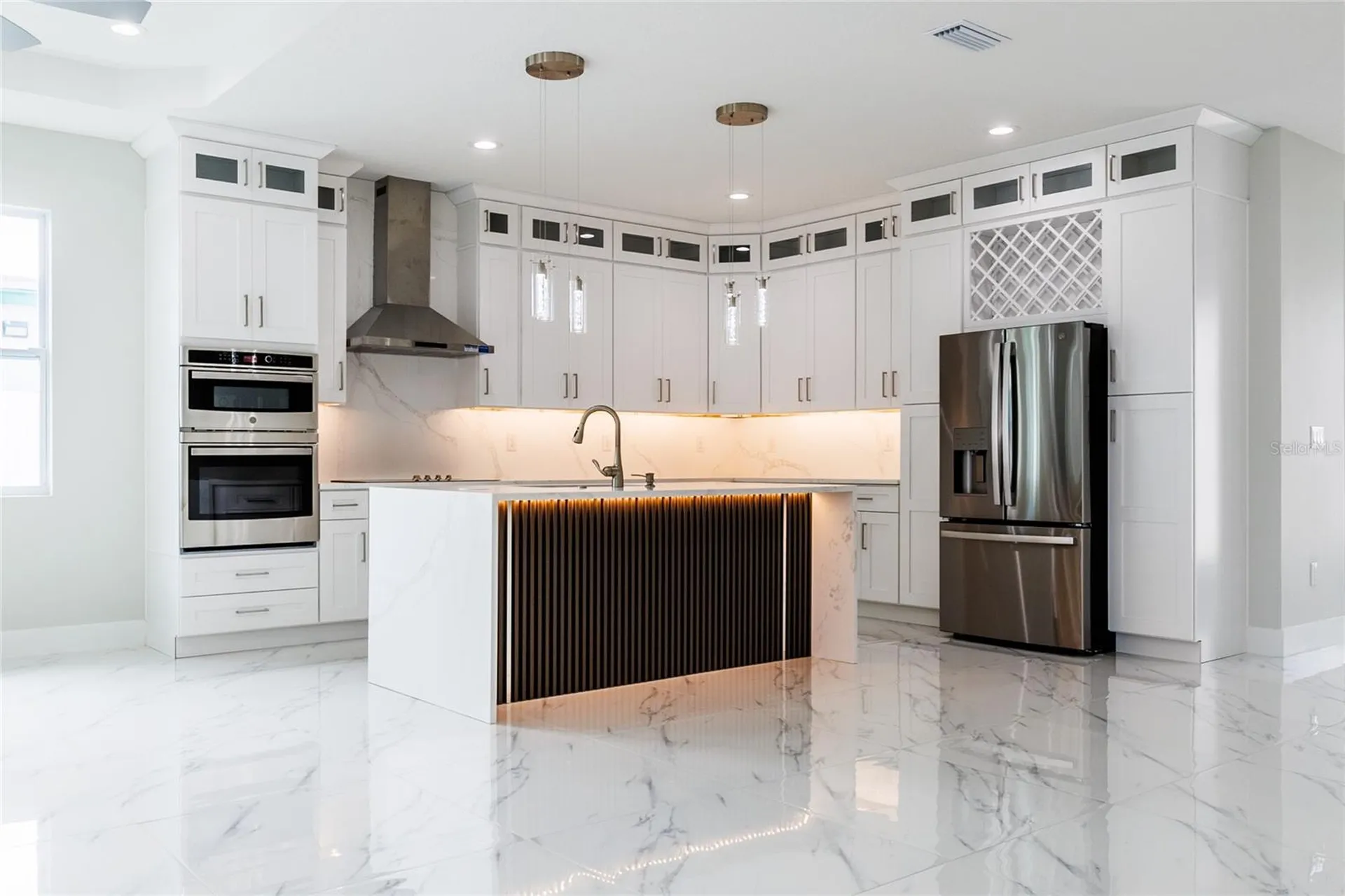 3803 W Palmetto Street Tampa FL 33607
