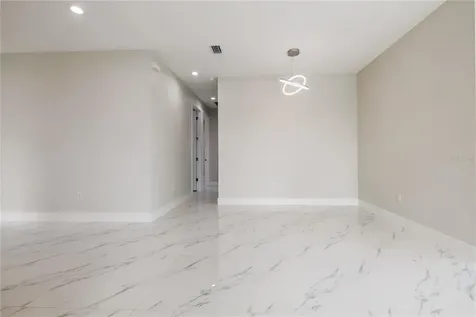 3803 W Palmetto Street Tampa FL 33607