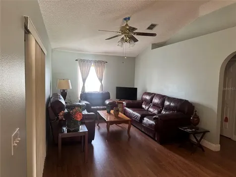 1112 Roan Court Kissimmee FL 34759