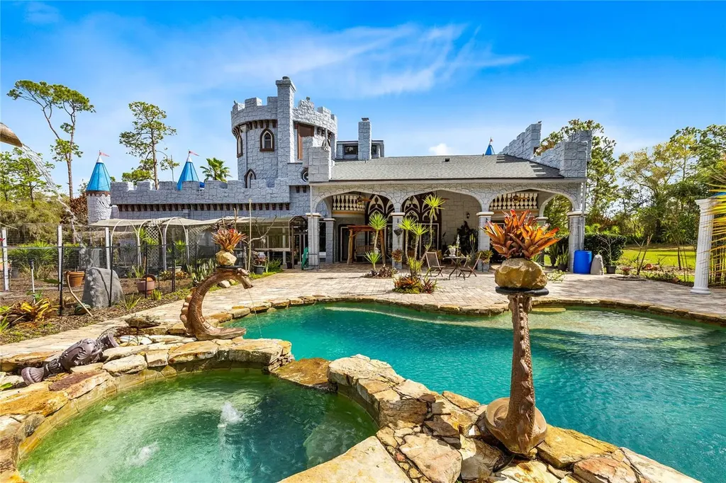 14502 Scotch Pine Court Orlando FL 32832