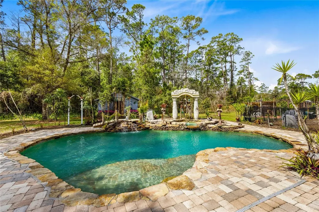 14502 Scotch Pine Court Orlando FL 32832