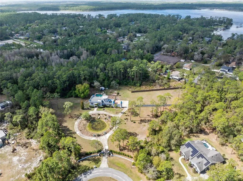 14502 Scotch Pine Court Orlando FL 32832