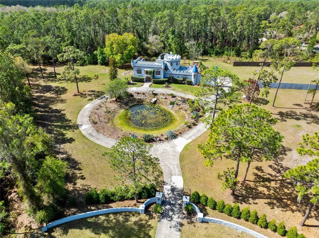 14502 Scotch Pine Court Orlando FL 32832