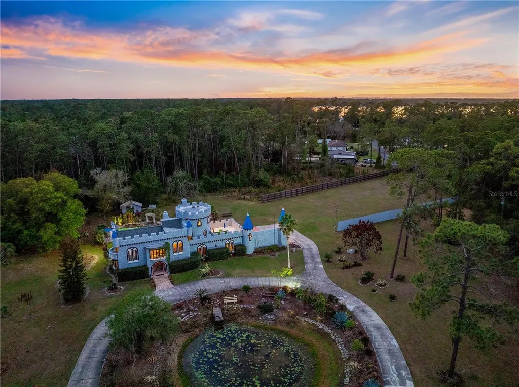 14502 Scotch Pine Court Orlando FL 32832