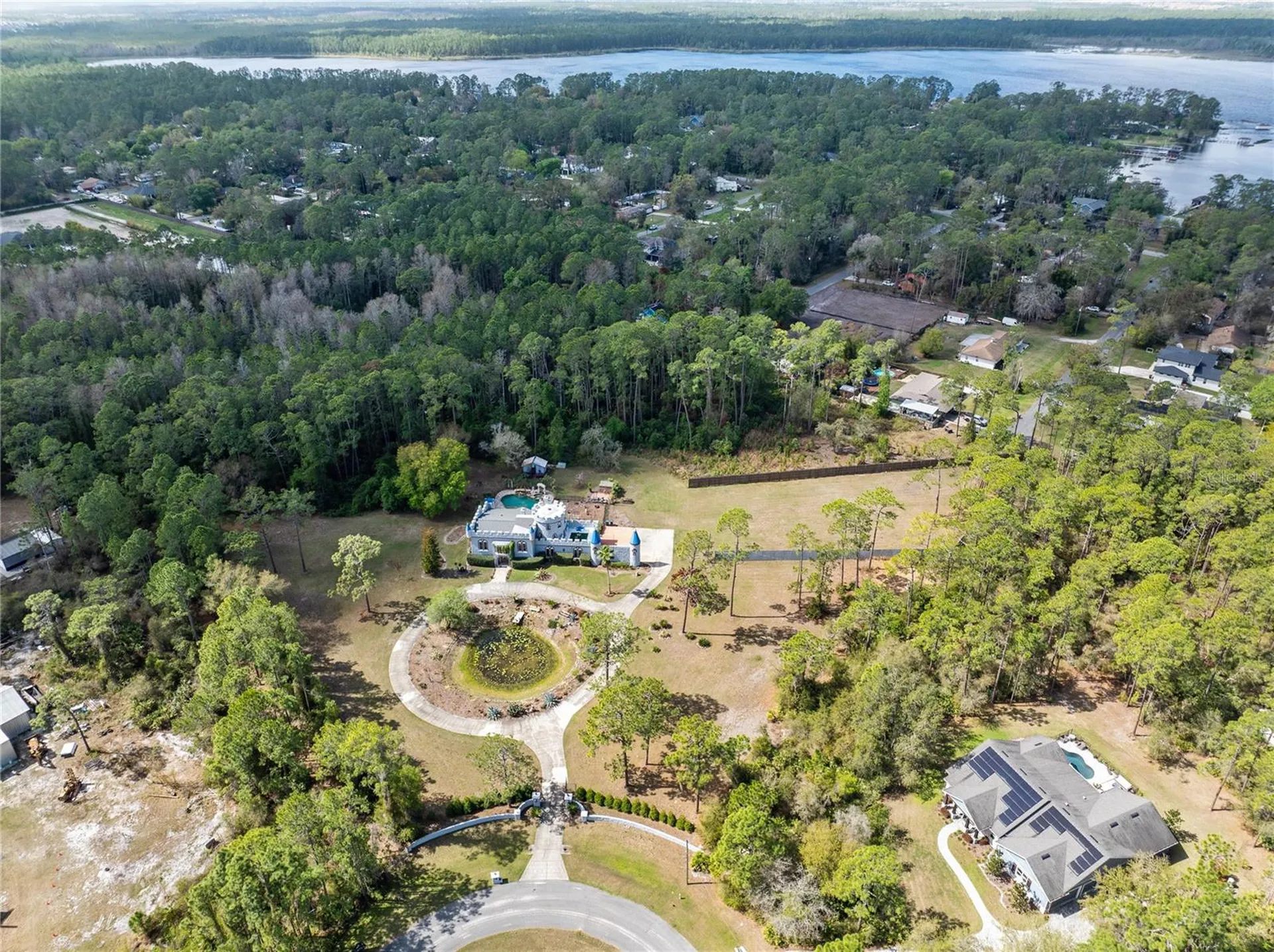 14502 Scotch Pine Court Orlando FL 32832