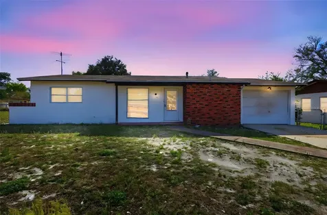 2350 Lake Helen Osteen Road Deltona FL 32738