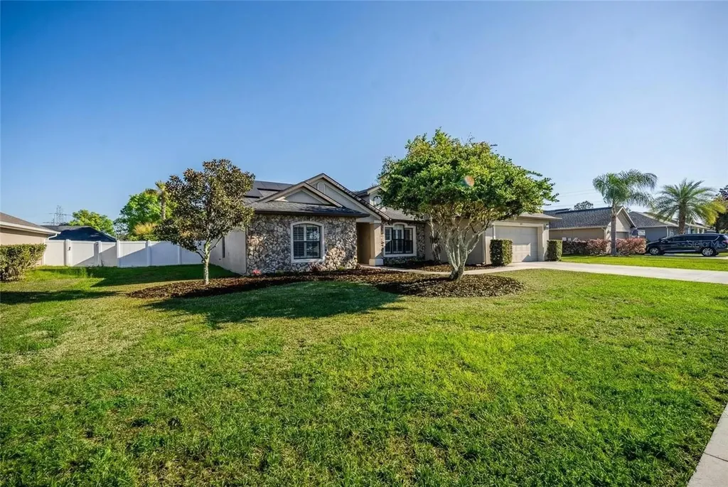 4719 SE 32nd Street Ocala FL 34480