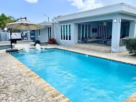 Camino Del Monte Paisajes Del Lago Luquillo PR 00773